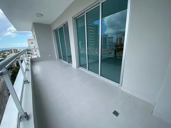 apartamentos - Apartamento en piso alto en alquiler en Bella Vista.  3