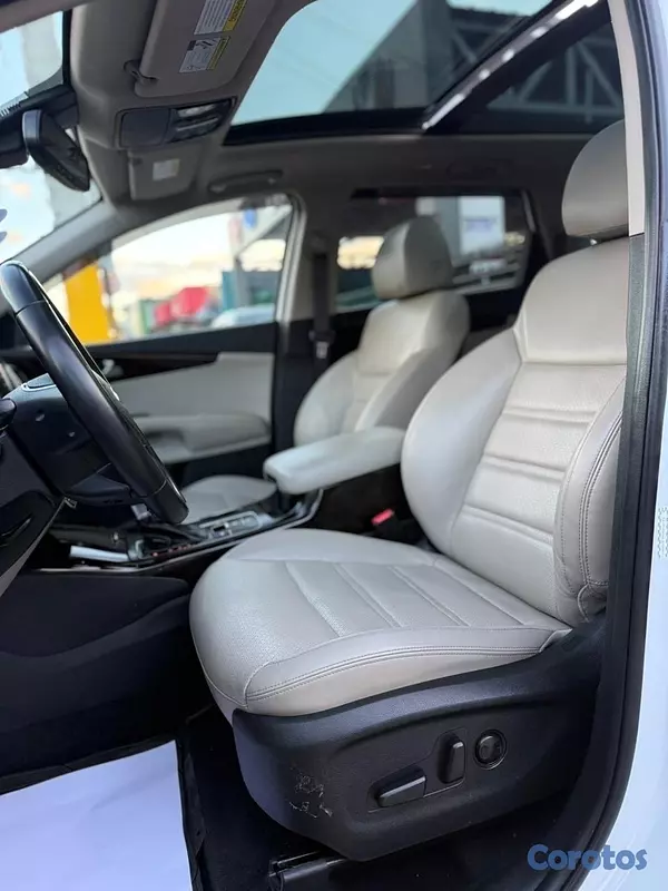 jeepetas y camionetas - Kia sorento 2020 EX 18