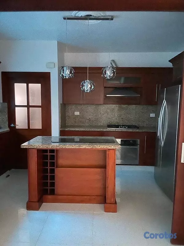 apartamentos - Apartamento 3 habitaciones en Monte Verde, Santiago. Excelente ubicación. 2