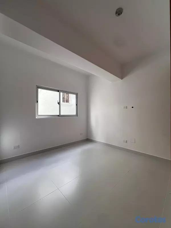 apartamentos - Apartamento en Alquiler en Mirador Norte, 6to piso.  4