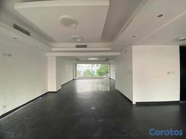 oficinas y locales comerciales - LOCAL COMERCIAL SEGUNDO NIVEL PIANTINI 5