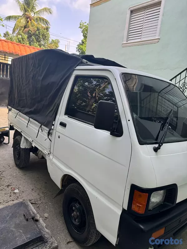 jeepetas y camionetas - vendo una platanera en buenas condiciones teléfono 5