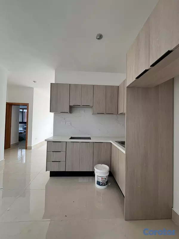 apartamentos - Apartamento 1er Nivel en Proyecto Cerrado, Dorado  7