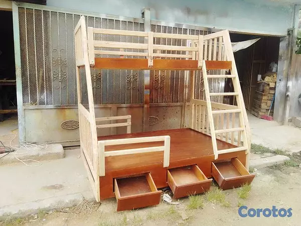 muebles y colchones - Camarote de dos niveles con gavetas color caoba  3