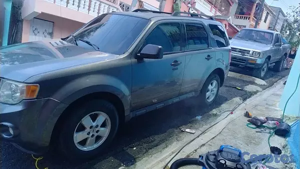 jeepetas y camionetas - Ford Escape  3
