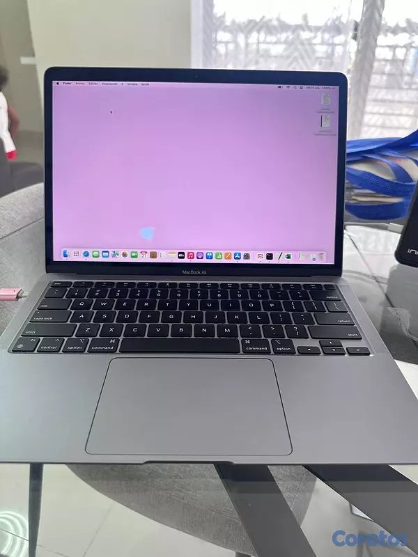 computadoras y laptops - Macbookair  2020 M1 4