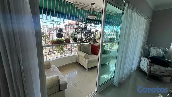 apartamentos - EXCLUSIVO APTO 6TO PISÓ EN VENTA EN BELLA VISTA, SANTO DOMINGO. 2