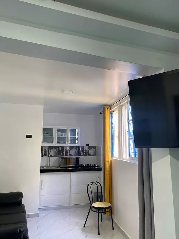 apartamentos - Alquiler Estudio Amueblado Ubicado en la Zona Colonial, Santo Domingo 4