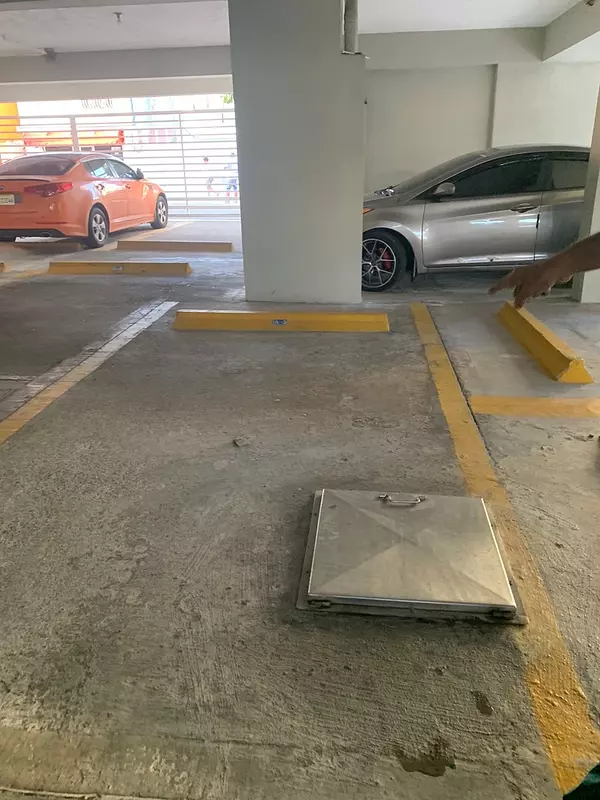 apartamentos - Gran Oportunidad 🚨Independencia📍🚨Apt 3hab, Balcón, sala, comedor, 2parqueos,  7