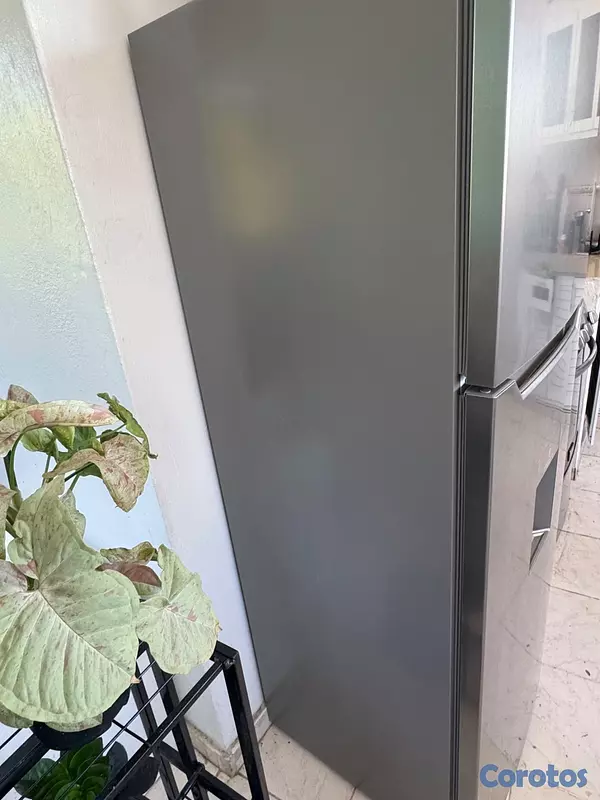 electrodomesticos - Vendo Nevera y lavadora Frigidaire por motivo de v 3