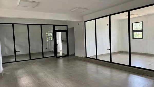 otros inmuebles - Alquilo Nave en  engombe 6
