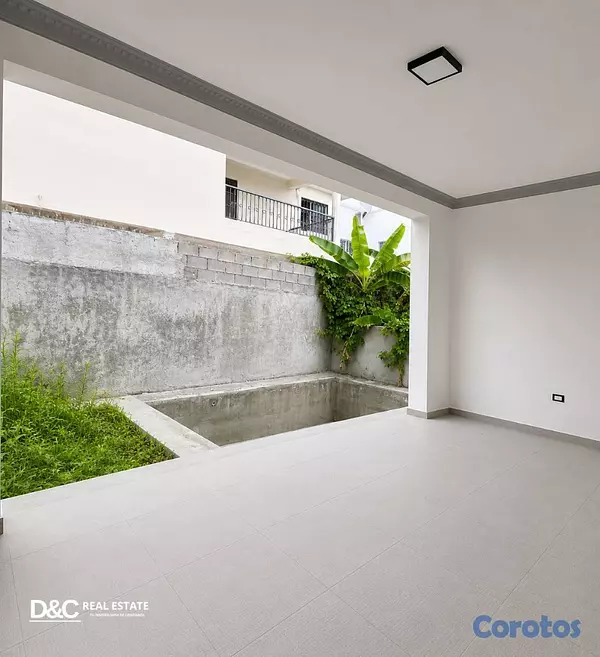 casas - 🏡 CASA DE OPORTUNIDAD EN PUERTO PLATA 🌴 A solo 5 m 6