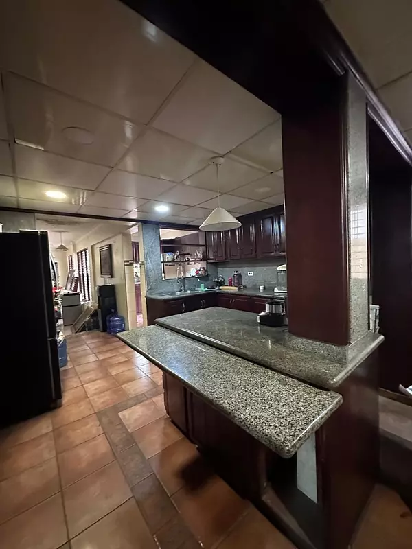 casas - Casa en Av Los Proceres, Los Jardines  4