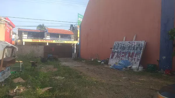 oficinas y locales comerciales - Edificio de 2 niveles Aut. Duarte km 26
 2