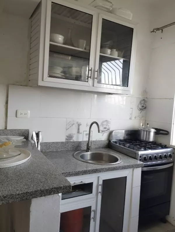 apartamentos - Alquilo apartamento amueblado en Bella Vista  5