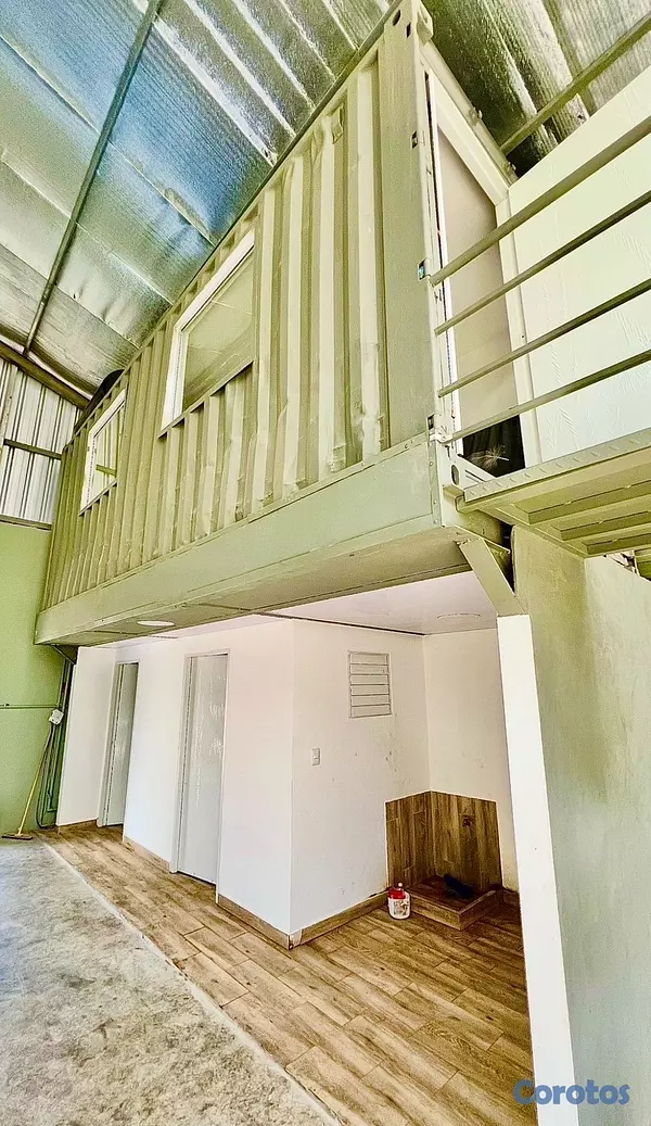 oficinas y locales comerciales - Nave en ensanche la fe  4