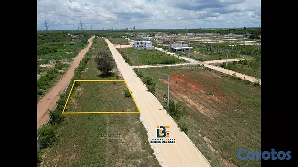 solares y terrenos - Se vende solar 260 metros en Residencial Punta del 4