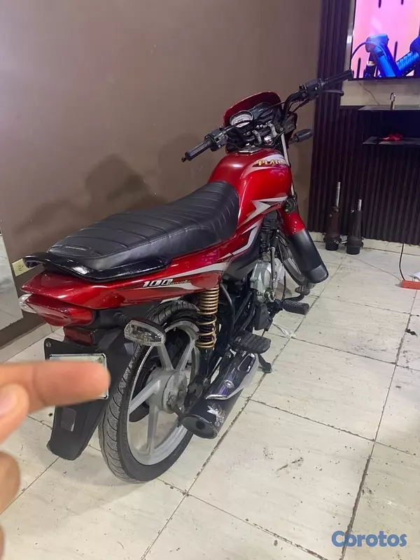 motores y pasolas - Vendo Bajaj Platina 100cc 4