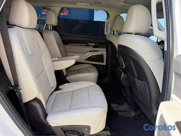 jeepetas y camionetas - Kia Telluride SX 2020 7