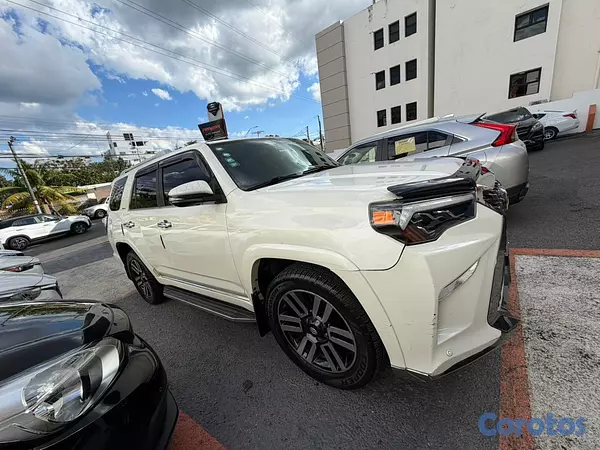 jeepetas y camionetas - Toyota 4Runner SR5 2014 3