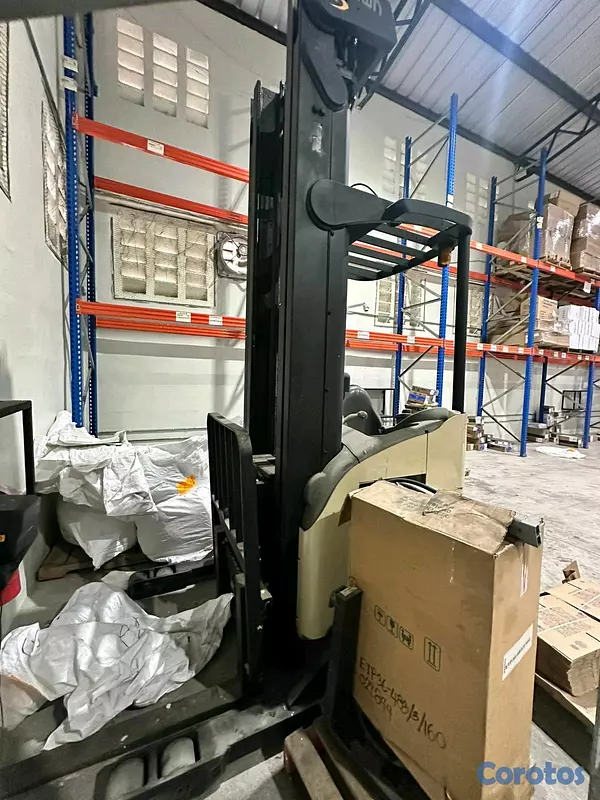 equipos profesionales - Crown RR S200 Motacargas Electrico 3