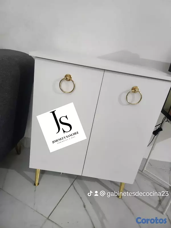 decoración y accesorios - Credenzas disponibles de 2 , 3 y 4 puertas en melamina hidrofuga  6