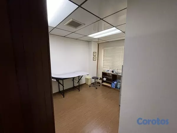 oficinas y locales comerciales - ALQUILER GAZCUE -Consultorio Médico -Detrás de Clinica Abreu (Av.Independencia) 3