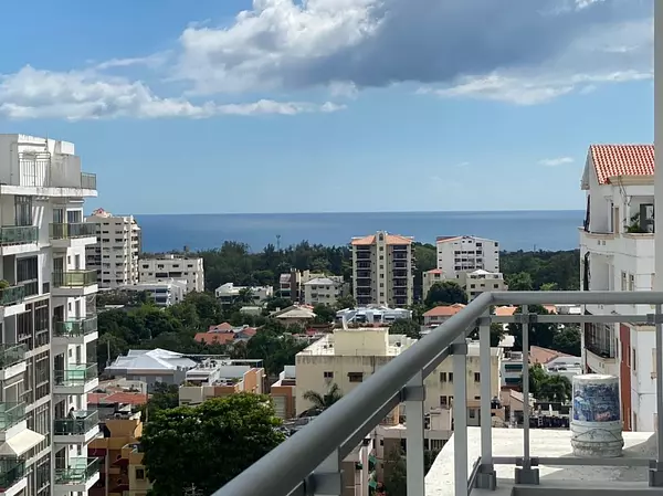 apartamentos - Apartamento en piso alto en venta en Bella Vista con excelentes áreas sociales 9