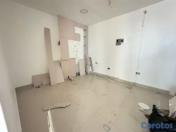 oficinas y locales comerciales - Local en alquiler en el primer nivel de Malecón Ce 3