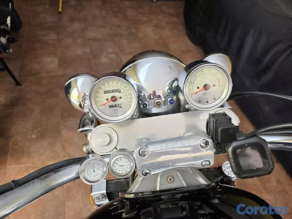 motores y pasolas - Honda Valkyrie 1500CT 4