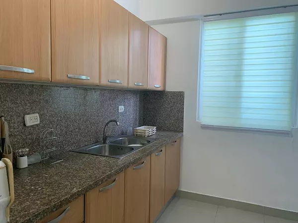 apartamentos - Gran Oportunidad 🚨Independencia📍🚨Apt 3hab, Balcón, sala, comedor, 2parqueos,  8