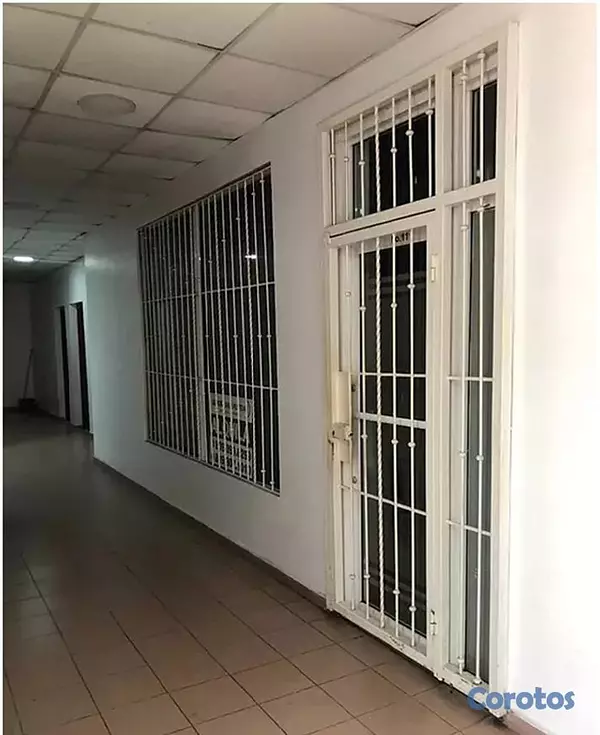 oficinas y locales comerciales - Alquilo LOCAL en PROGRESO BUSINESS CENTER, NACO,   6