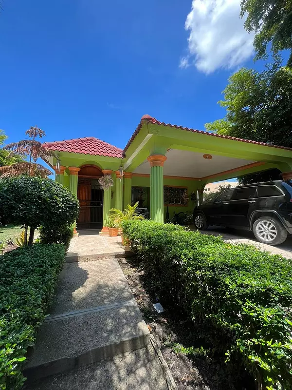 casas - Casa con Doble Entrada en Proyecto Cerrado, Dorado II 1