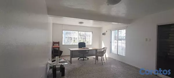 oficinas y locales comerciales - Vendo Excelente local para Invertir en Av. Independencia, Tu nueva oficina 3