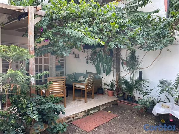 casas - Se vendé casa totalmente remodelanda en quisqueya 13