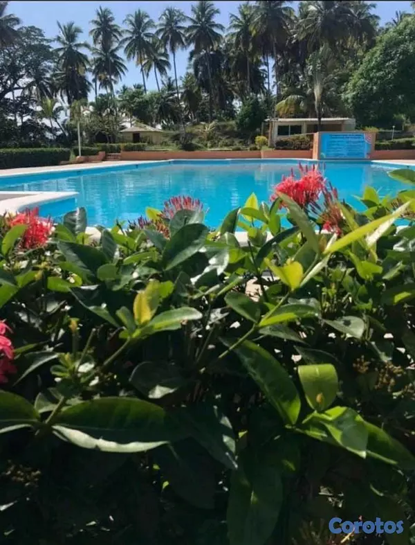 casas - se vende casa de oportunidad. Un Paraíso  en Samaná – Residencial 6