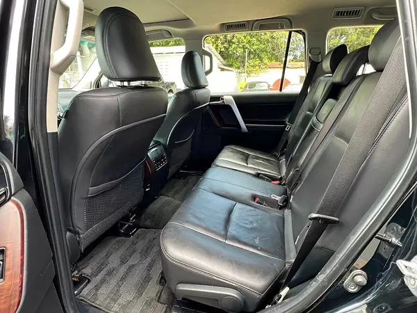 jeepetas y camionetas - Toyota land cruicer prado vx 2014 6