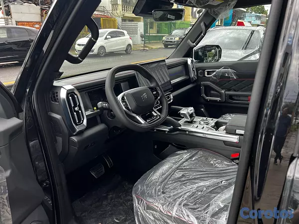 jeepetas y camionetas - JESTOUR T2 año 2025  9