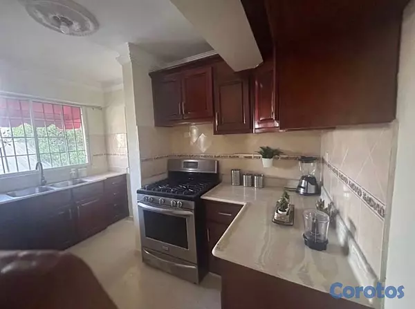apartamentos - En Venta- Apto Alma Rosa 2da. 3er. Nivel con 3H, 2B. S/C, y 2 parqueos techados. 5