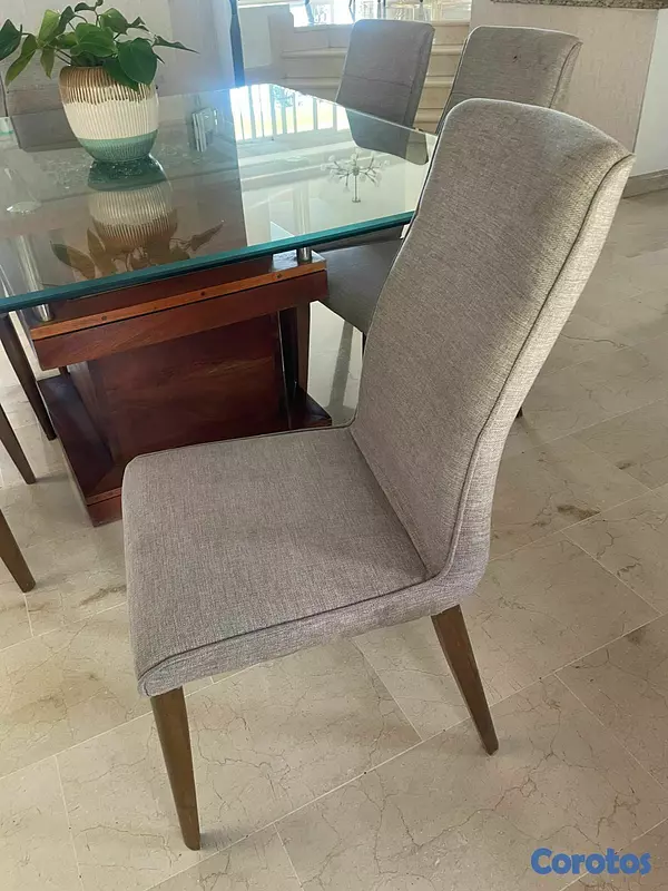 muebles y colchones - Comedor de 6-8 sillas, en base en caoba 4