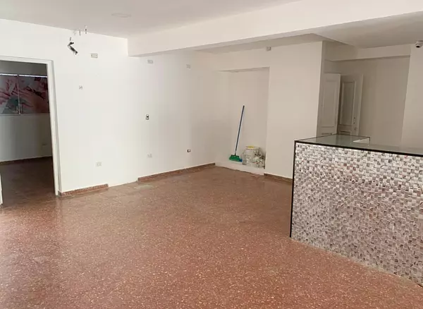 oficinas y locales comerciales - Local comercial primer nivel  8