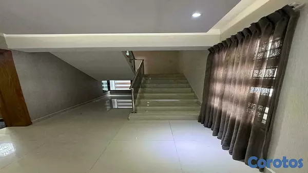 casas - Casa de 2 niveles en altos de arroyo hondo 5