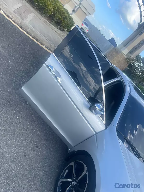 carros - Honda Accord V6 2010 — Excelente condiciones, súper nítido 🔥 5