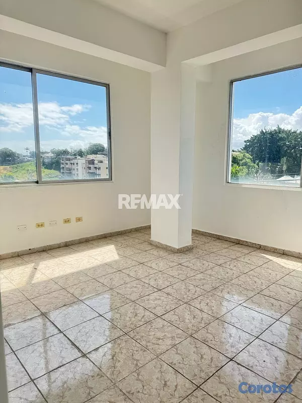 oficinas y locales comerciales - Local Comercial en ALAMEDA SANTO DOMINGO OESTE 5