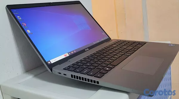 computadoras y laptops - Laptop Dell 17 Pulg Core i5 11th Gen Ram 16gb DDR4 Disco 256GB SSD Full 2