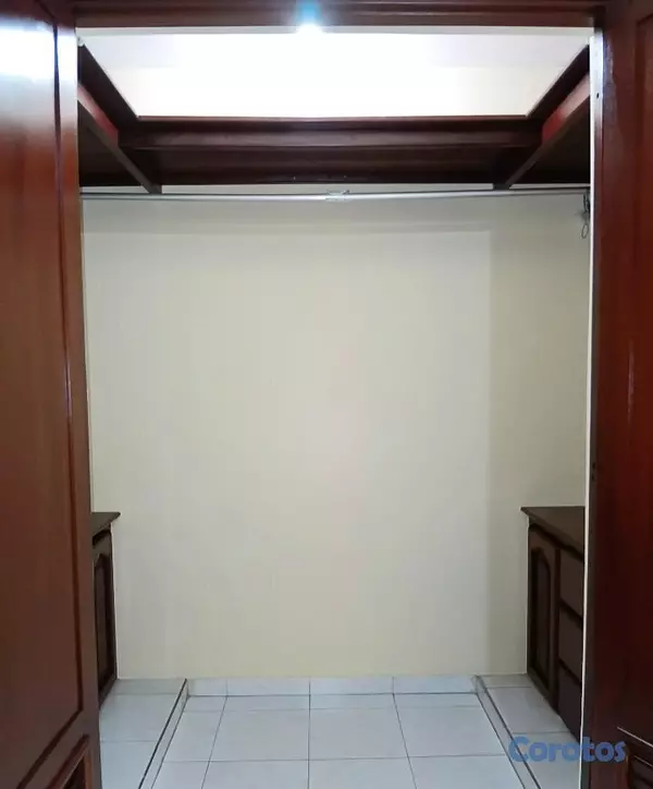 apartamentos - Alquilo amplio Apartamento Clásico Urb. Real. 11