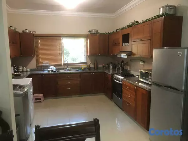 casas vacacionales y villas - Villa (Town House) en Juan Dolio, En Metro Contry  9