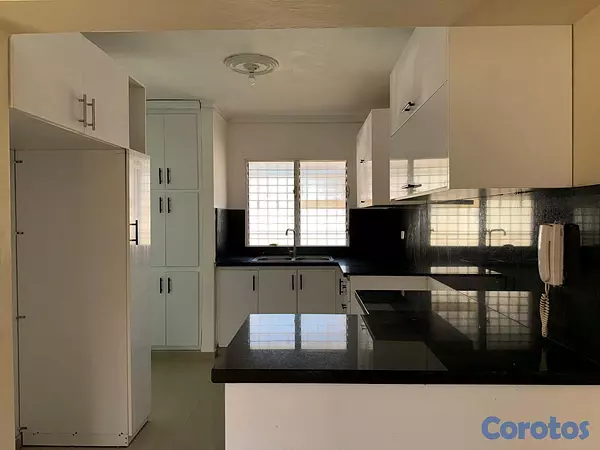 apartamentos - se vende apartamento en sector Alma Rosa II. 3re nivel

 5