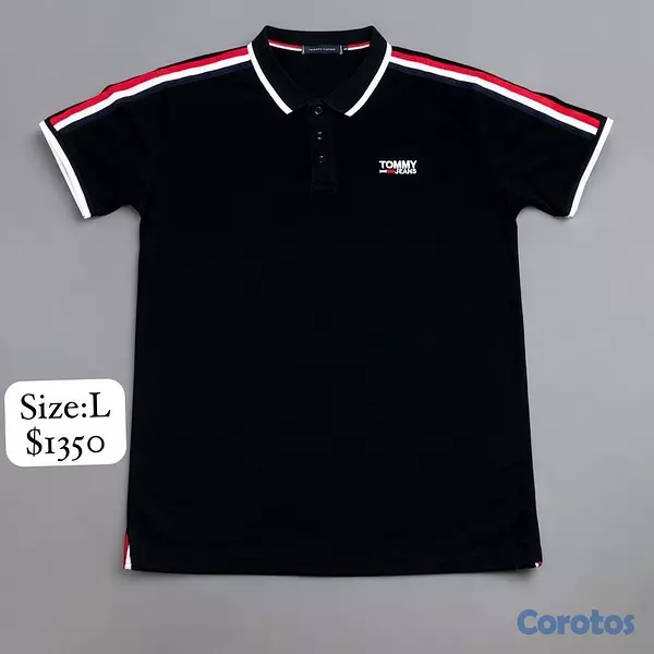 ropa para hombre - Colección de 8 camisetas de diseñador en excelente estado. 7