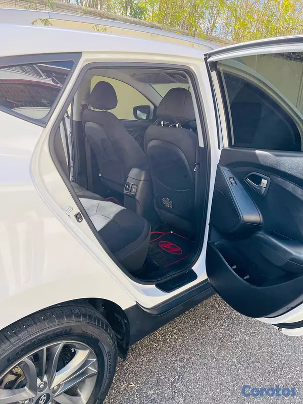 jeepetas y camionetas - Hyundai Tucson 2015 4
